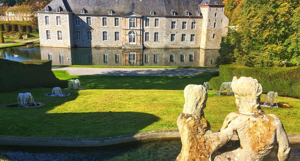 photo of view of Annevoie Castle, Belgium.