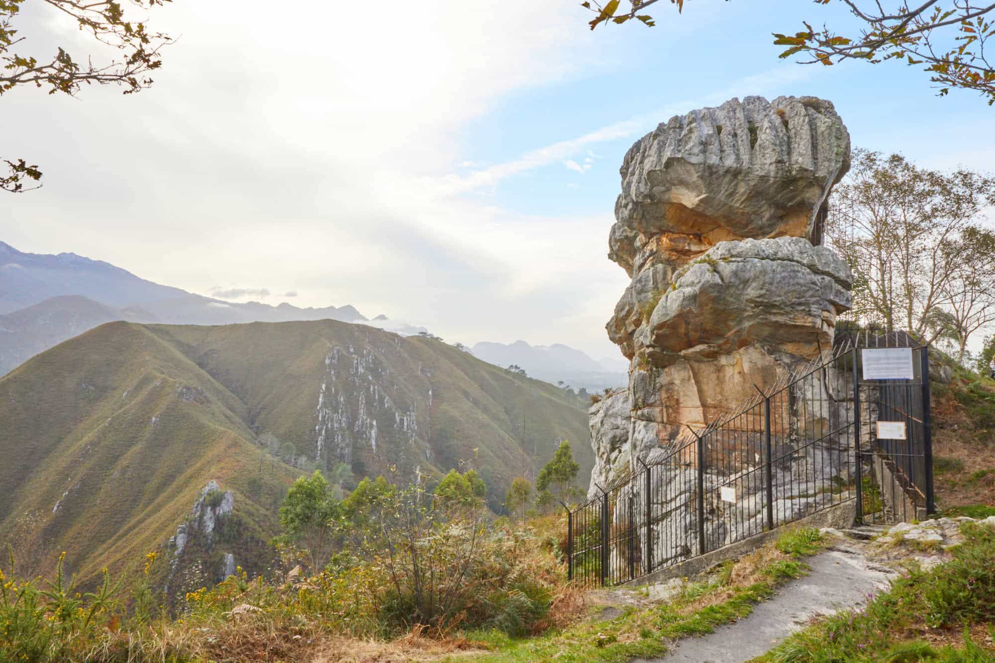 photo of Peña Tú in Puertas de Vidiago, Spain.