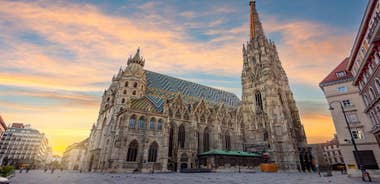 Vienna: Guided Walking Tour of City Highlights & Hidden Gems