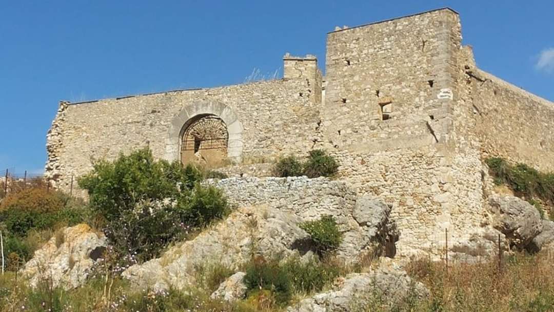 Calatubo Castle, Alcamo, Trapani, Sicily, Italy