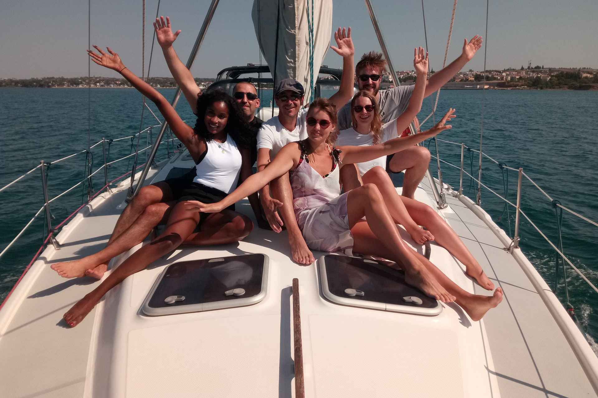 Thessaloniki: Half-Day Sailing Cruise to Shipwreck Bay