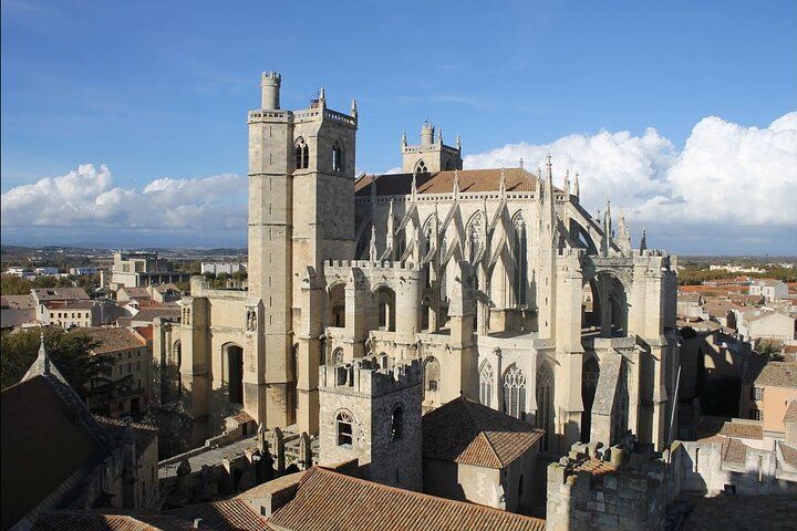 Guided tour of the Historic Centre DE Narbonne for Individuals