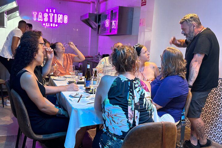 Alicante Wine Tasting and Tapas Club