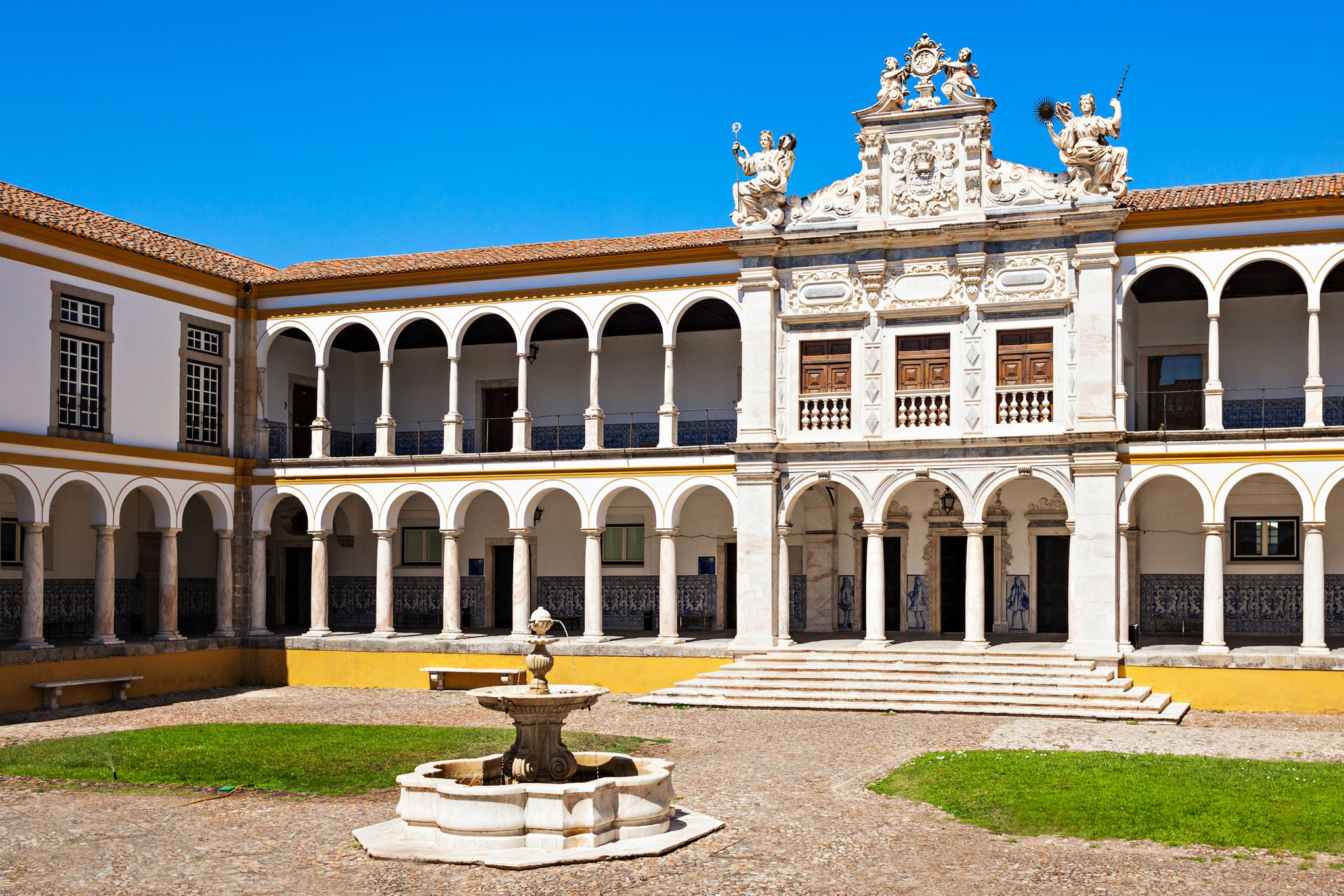 The University of Evora, the second oldest in Portugal, was founded in the 16th century by Cardinal Infante Dom Henrique it was delivered to the Society of Jesus
