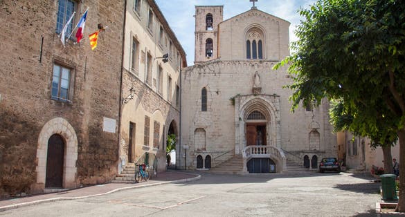France, Grasse, the city of scent, the village and cathedral.