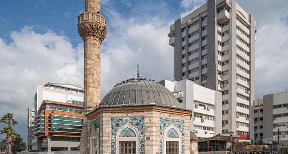 photo of Yali or Konak Mosque on Konak Square in Izmir, Turkey.