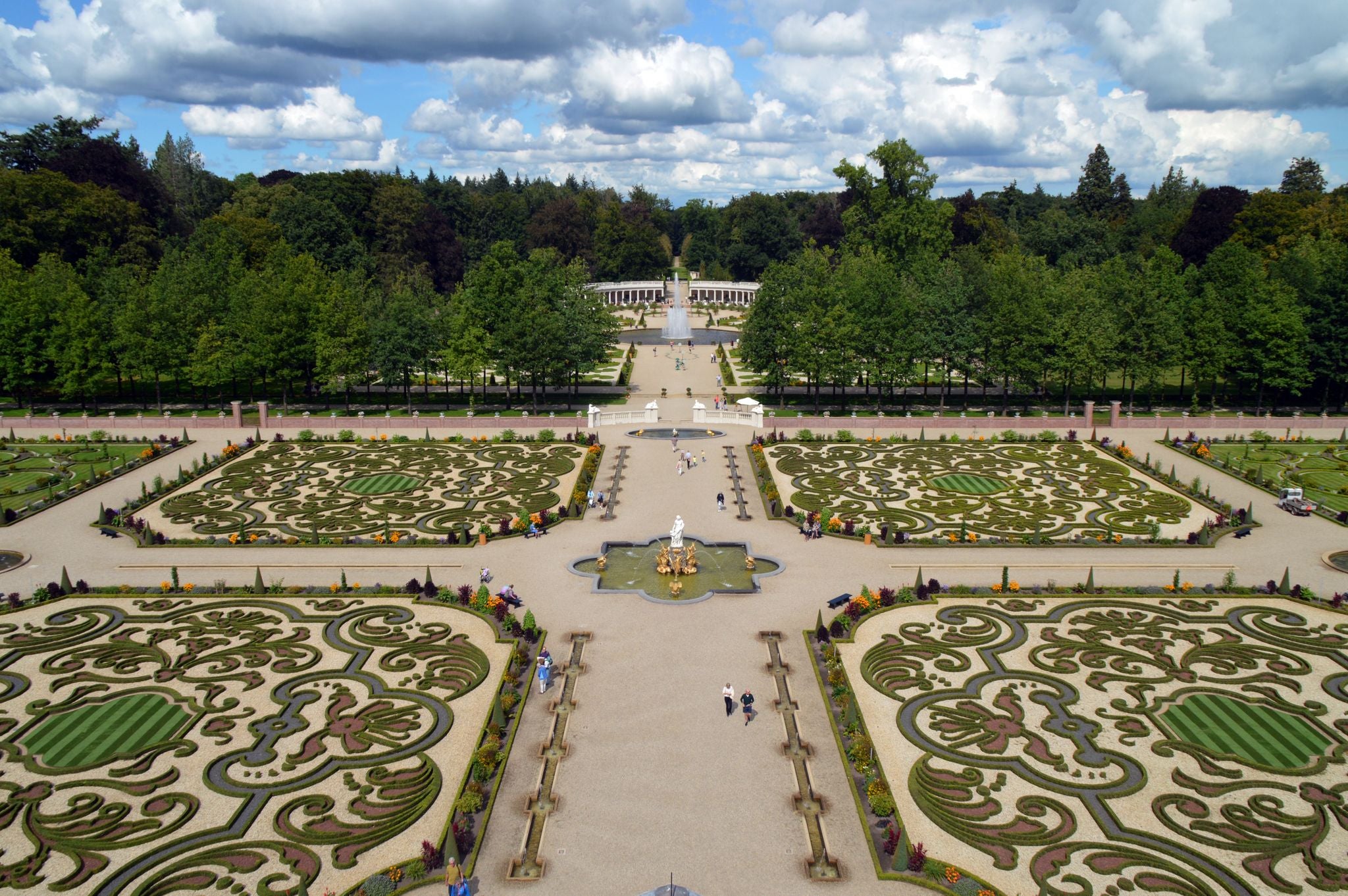 Photograph of the gardens, restored according to Desgotz's design.