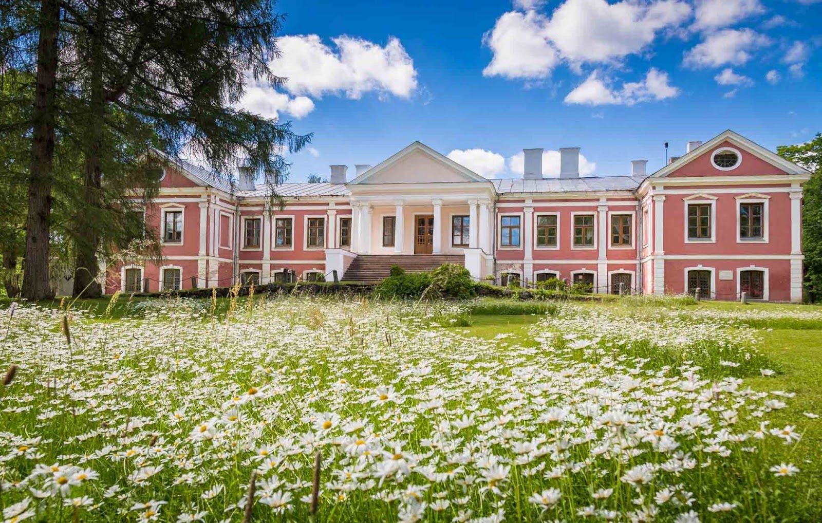 Õisu manor, Õisu alevik, Mulgi vald, Viljandi maakond, Estonia