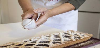 Private Cooking Class at a Cesarina's Home in Pesaro