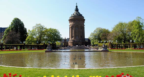 photo of view of Mannheim Art Nouveau water tower or "Mannheim" in German.