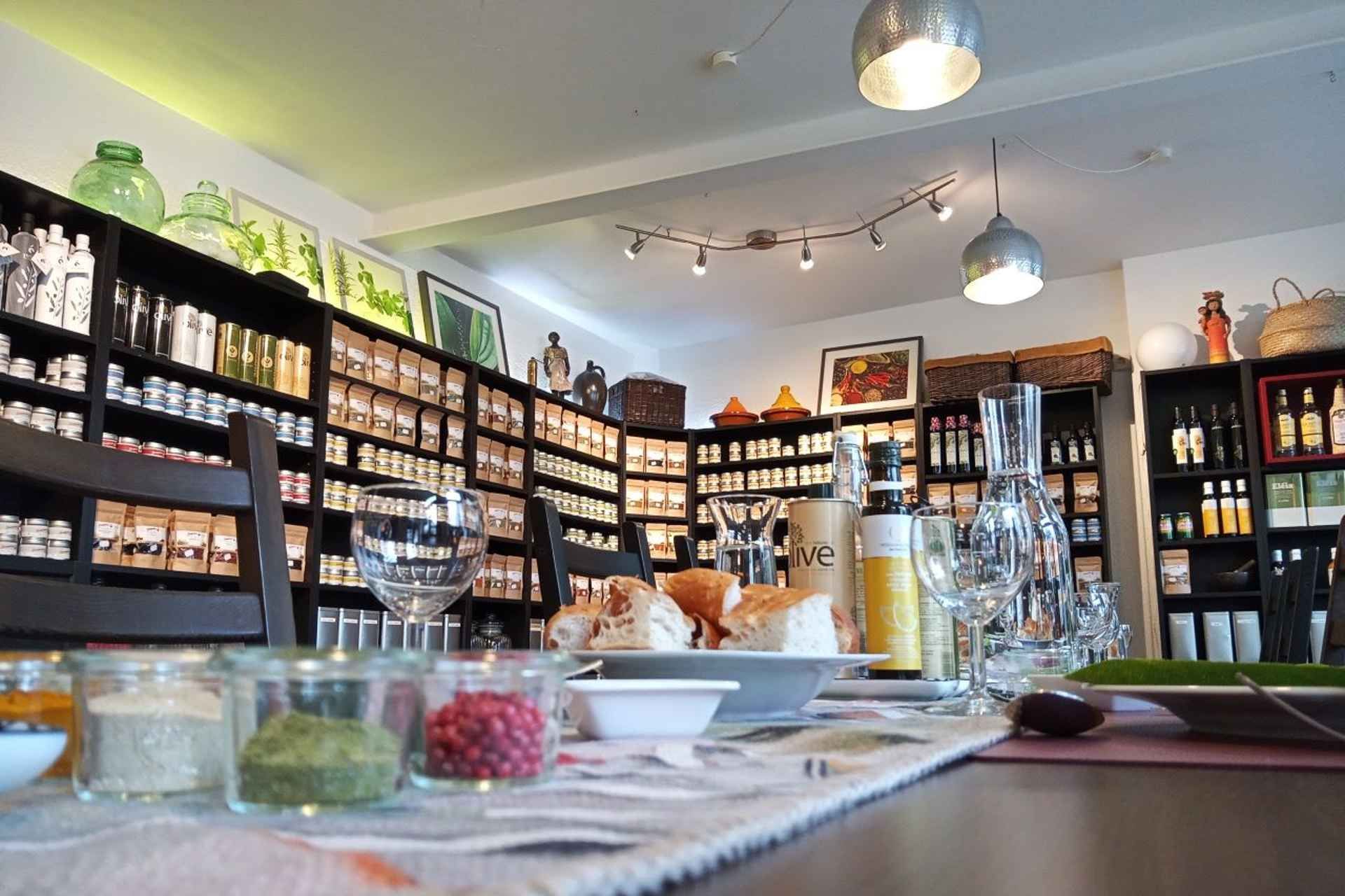 Braunschweig: Guided Walking Tour with Food Tastings