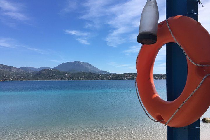 Explore Loutraki & Lake Vouliagmeni: Nature and Relaxation