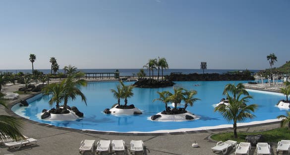 Photo of Parque MarÃ­timo CÃ©sar Manrique ,Tenerife , Spain .