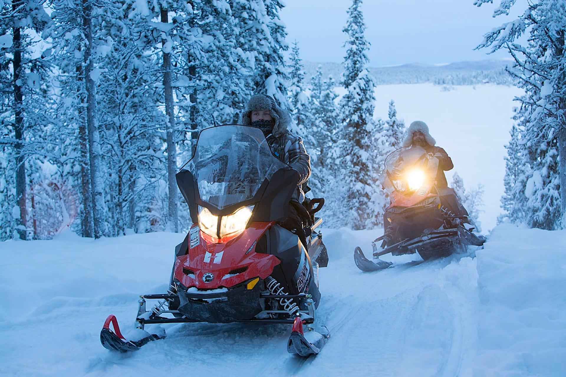 Kiruna: Guided Snowmobile Tour with Coffee Break