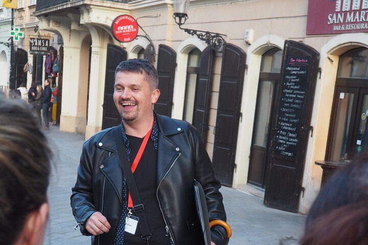 Bratislava City & Castle Walking Tour with Sebastian in English