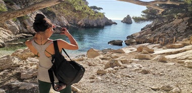 From Marseille: Calanques National Park Guided Hike