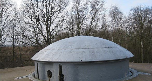 photo of vieew of 75mm turret, B.V, Bassenge, Belgium.