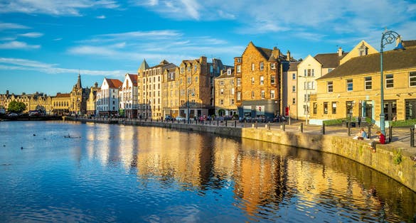 Photo of the shore of water of leith, Edinburgh.