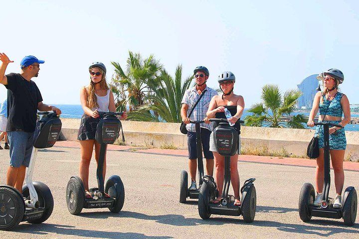 Private Live Guided Barcelona Segway Tour - 180 min