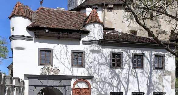 Photo of Schallaburg.