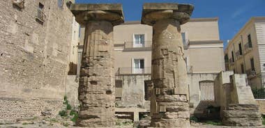 Taranto walking tour: the town of the two seas
