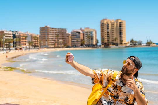 4-Day Spain Beach Holiday in Torrevieja With Itinerary