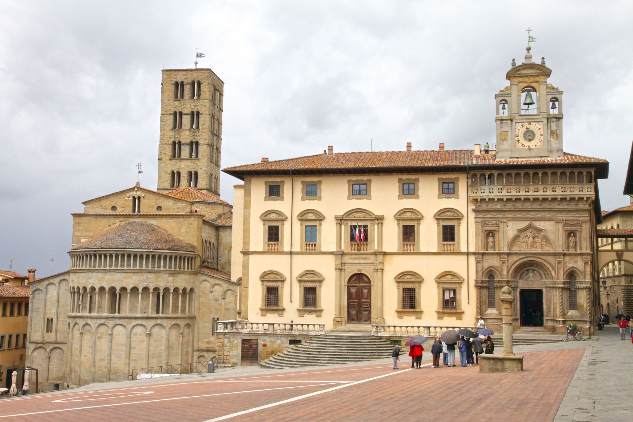 PHOTO OF Piazza Grande Santa Maria della Pieve church in Arezzo Tuscany Italy .