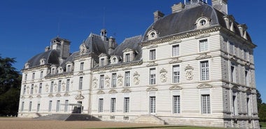 Chateau de Chambord to Atlantic Coast