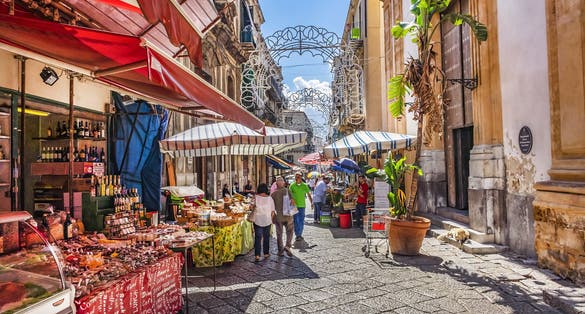 Photo of Palermo street market. In Palermo is a very popular open air street market.