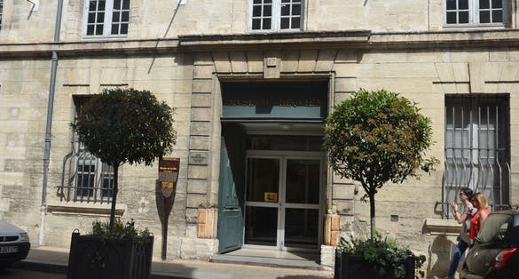 Facade of the Requien Museum.