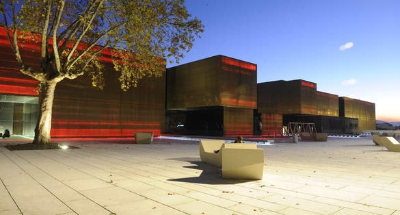 Centro Internacional das Artes José de Guimarães,Portugal.