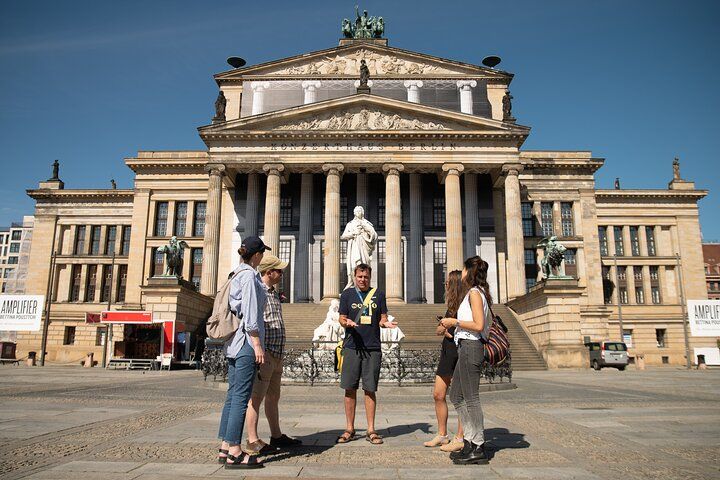 Walking Tour of Berlin’s Top Attractions