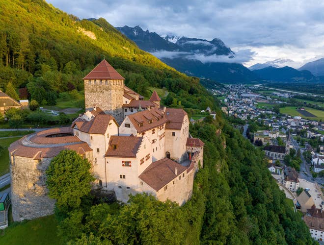 Vaduz Castle.jpg