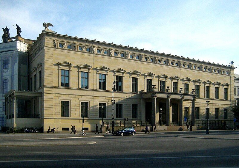 photo of Wilhelm Palais .