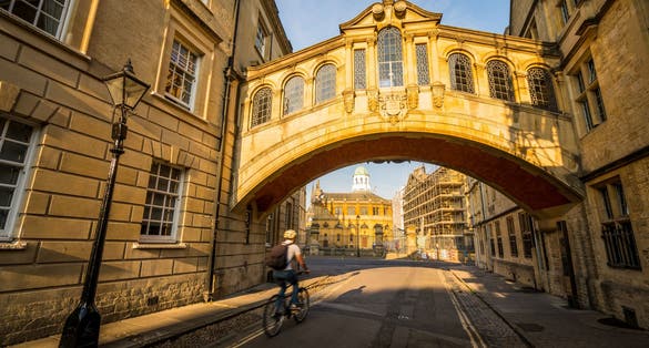 photo of view of Hertford Bridge known as the Bridge of Sighs on New College Lane in Oxford, England