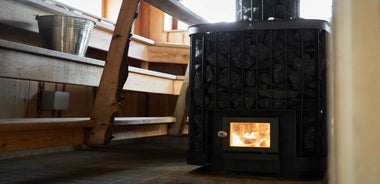 Kuusisto Island: Sauna, ice-swimming and dinner