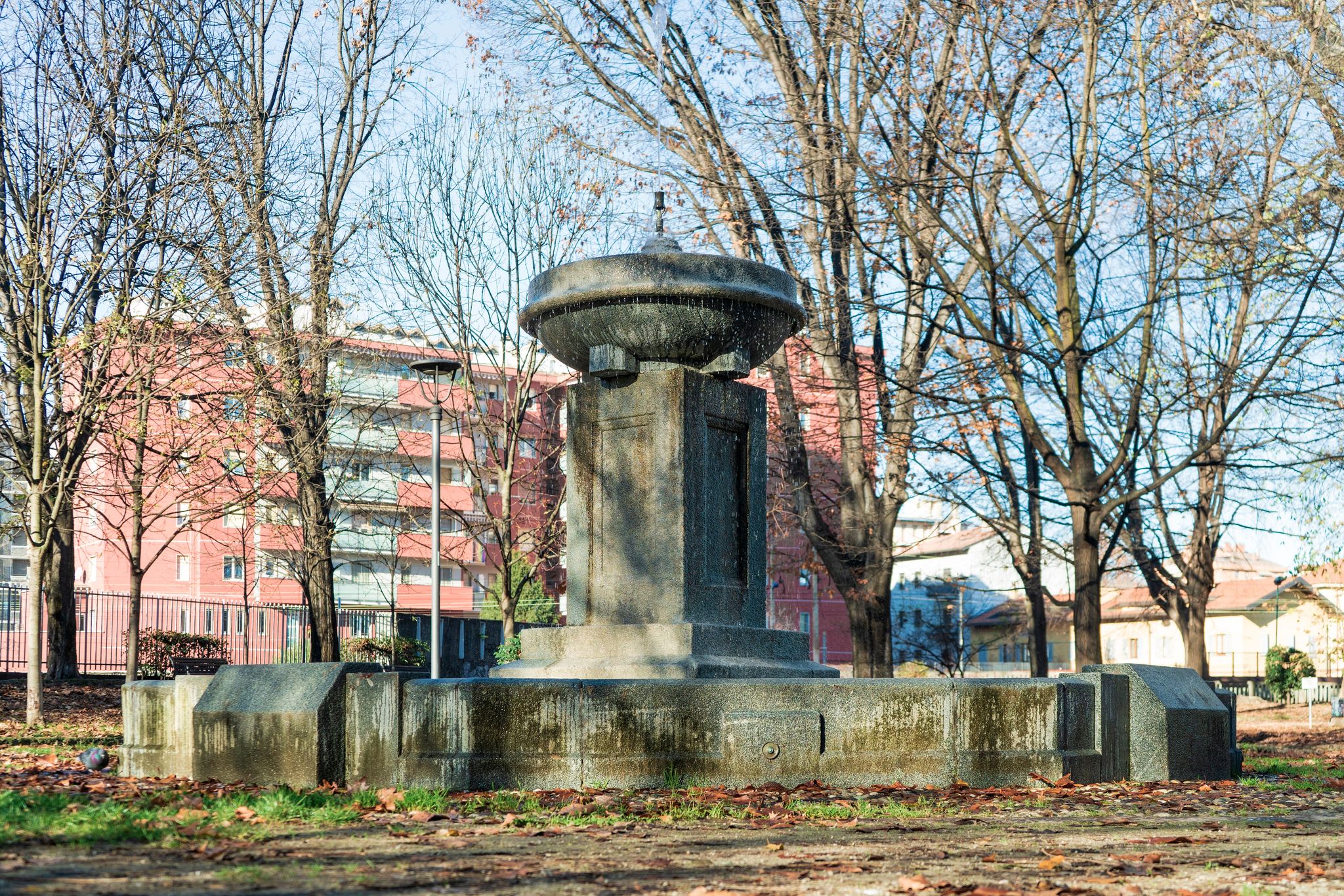 Photo of The fountain in the community garden of Villa Zorn, in Sesto San Giovanni, Italy.
