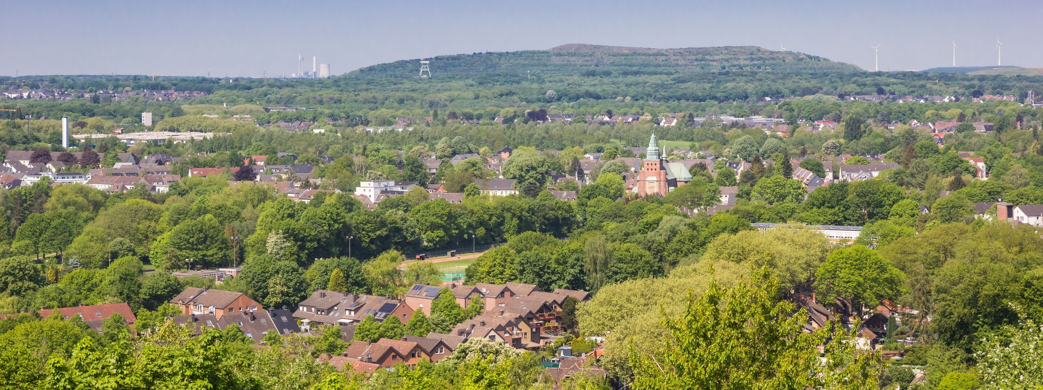 photo of view of view of the Ruhr region from the tetraeder in Bottrop