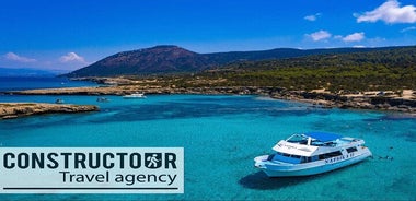 Excursion en bus et en bateau au Blue Lagoon (Akamas) avec toboggan aquatique au départ de Paphos