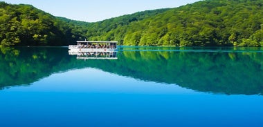 Full-Day Plitvice Lakes National Park Guided Tour From Split or Trogir
