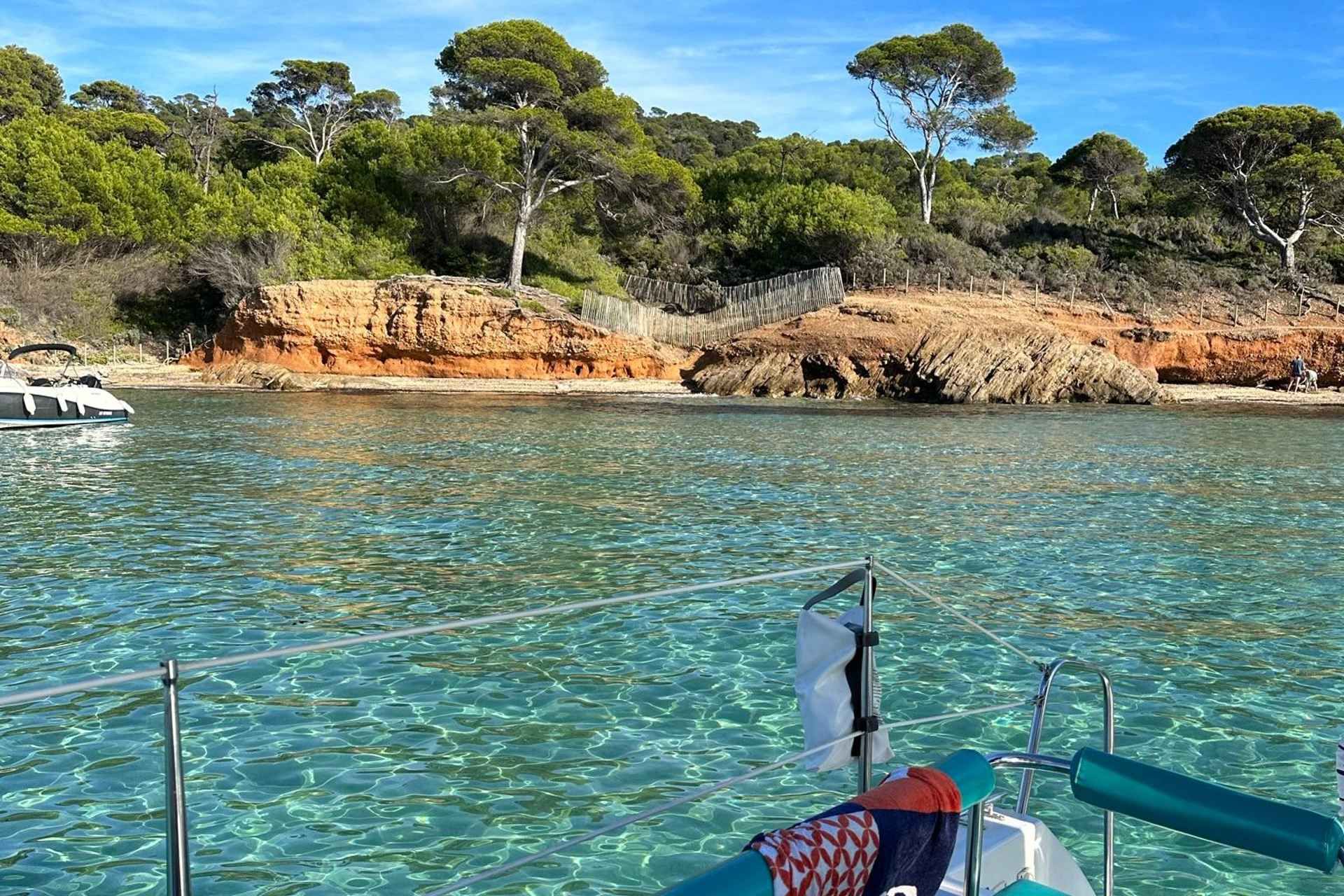 Half-day catamaran trip Presqu'île de Giens - île de Porquerolles