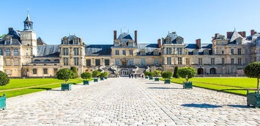 Fontainebleau Palace Half Day Trip from Paris