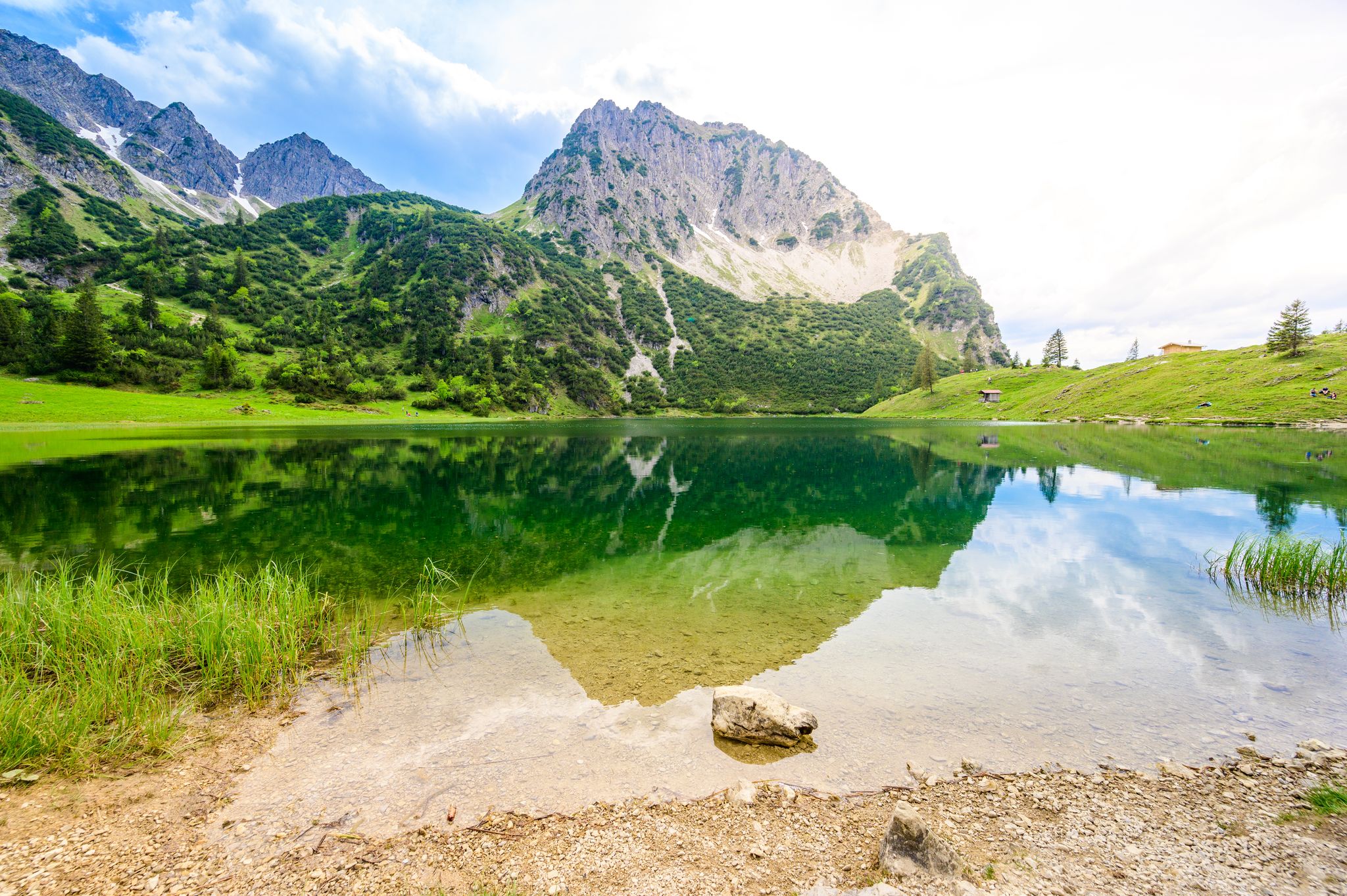 Photo of Beautiful landscape scenery of the Gaisalpsee and Rubihorn Mountain at Oberstdorf, Reflection in Mountain Lake, Allgau Alps, Bavaria, Germany .