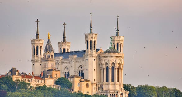 Photo of La Basilique Notre Dame de Fourvière, a catholic cathedral in the city of Lyon, France.