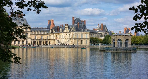 Fontainebleau - city in France