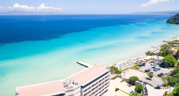 Photo of aerial view to the most popular village in Halkidiki, Kallithea. It is located in the first peninsula of Halkidiki, Kassandra, Greece.