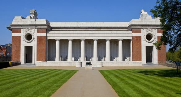 Photo of side view of the Menin Gate in Ypres, Belgium.
