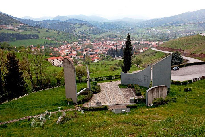 Explore nature & history in Kalavryta