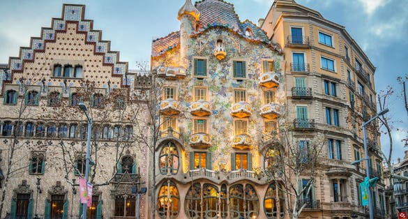 Photo of exterior View of Casa Batllo during Sunset in Barcelona.