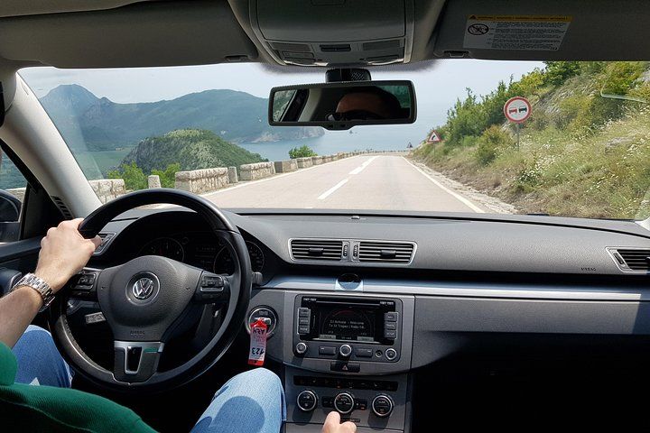 Private transfers from Podgorica Airport and city to Budva